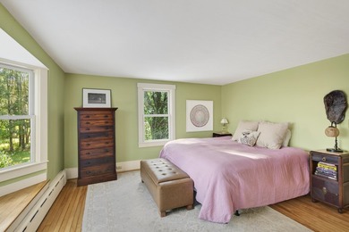 Pleasant View Farm is a rare coastal Maine retreat, offering - photo 16