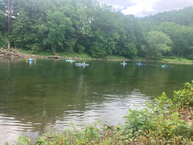 A fisherman's paradise with extremely private frontage along the - photo 22