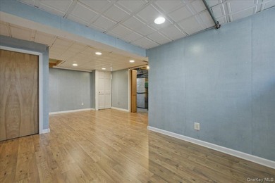 Oversized Property! Terrace Section of Oceanside!Enjoy Generous - photo 26