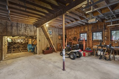 Pleasant View Farm is a rare coastal Maine retreat, offering - photo 33