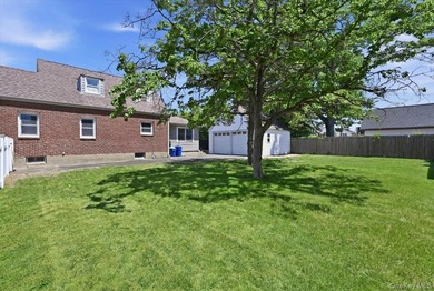 Oversized Property! Terrace Section of Oceanside!Enjoy Generous - photo 36