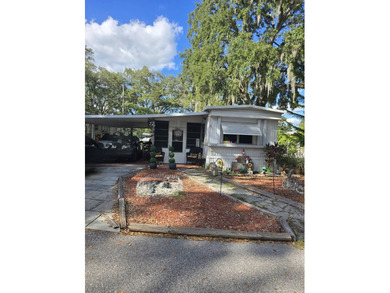 Lake Mariana Home For Sale in Lake Alfred Florida