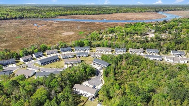 Luxury meets affordability! This stunning townhome is turn key - photo 39