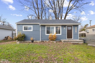 Lake Saint Clair Home Active Under Contract in New Baltimore Michigan