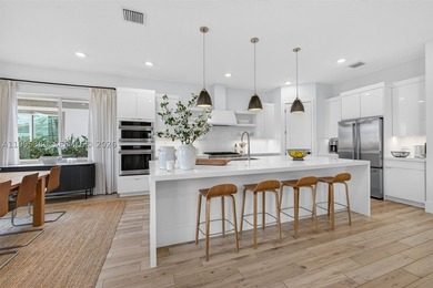 Lake Views. High Ceilings. Resort-Style Avenir Living. Welcome - photo 7