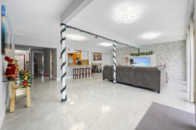 Welcome to paradise. East Hollywood's most desirable zip code - photo 15