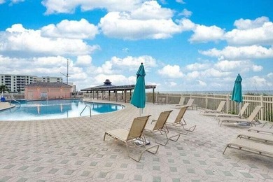 Jetty East is a Gated 6-story midrise with under building - photo 20