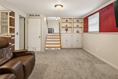 Welcome home to this spacious 3-bedroom, 1.5-bath split-level - photo 23