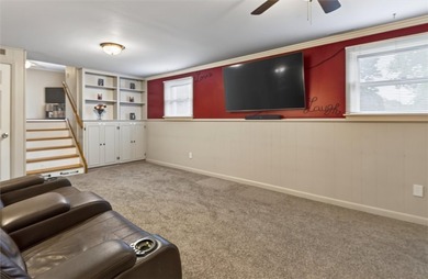 Welcome home to this spacious 3-bedroom, 1.5-bath split-level - photo 24