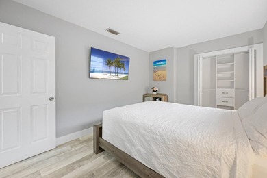 Welcome to paradise. East Hollywood's most desirable zip code - photo 28