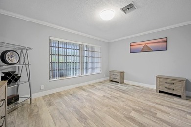 Welcome to paradise. East Hollywood's most desirable zip code - photo 33