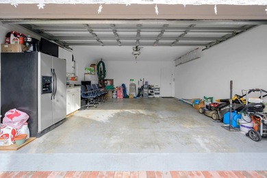 Welcome to paradise. East Hollywood's most desirable zip code - photo 35