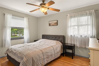 Welcome home to this spacious 3-bedroom, 1.5-bath split-level - photo 37