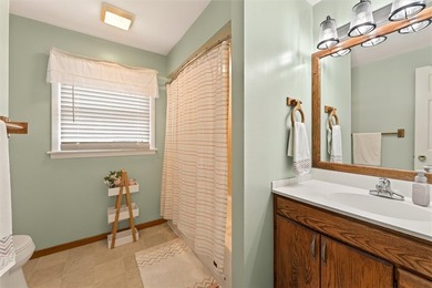 Welcome home to this spacious 3-bedroom, 1.5-bath split-level - photo 40