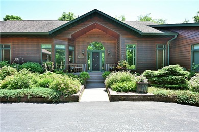 Northwoods Estate-Lake Namakagon. This 5BD, 8,500+ sqft - photo 5