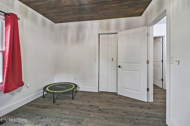 Could this be your dream home? Fully renovated with charming - photo 15