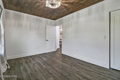 Could this be your dream home? Fully renovated with charming - photo 19