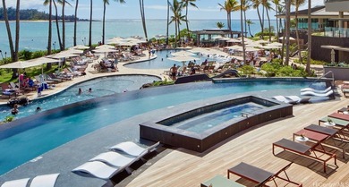 Nestled at the edge of the famed Turtle Bay Fazio golf course - photo 23
