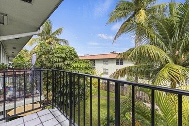 Rarely available! This stunning 2-bedroom, 2-bath corner unit in - photo 25