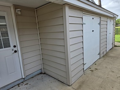 Located in the highly desirable Lake Lorraine Estates community - photo 35