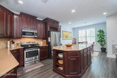 Rare 2,800+ SF Penthouse Near St. Johns Town Center | Motivated - photo 8