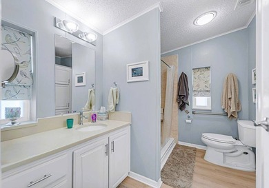 Beautiful 3-bedroom, 2-bath home in the highly desirable Ventura - photo 25