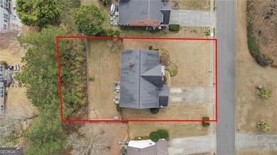 Welcome to this stunning 5-bedroom, 4-bath home located in the - photo 31