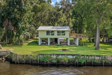 Lake Home For Sale in Chiefland, Florida
