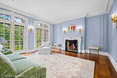 Designed by acclaimed architect Robert Parker Coffin and built - photo 17