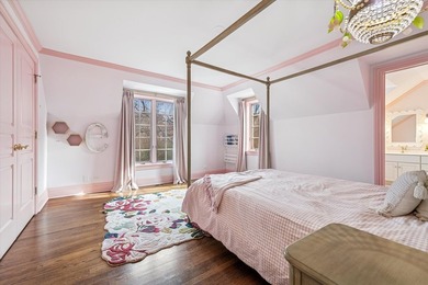 Designed by acclaimed architect Robert Parker Coffin and built - photo 32