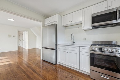 Designed by acclaimed architect Robert Parker Coffin and built - photo 34