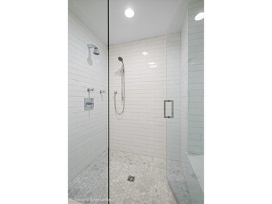 Designed by acclaimed architect Robert Parker Coffin and built - photo 48