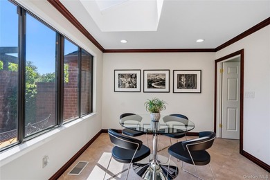 Nestled on a quiet cul-de-sac within the prestigious Estates I - photo 11