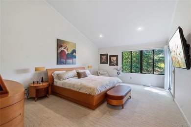 Nestled on a quiet cul-de-sac within the prestigious Estates I - photo 13