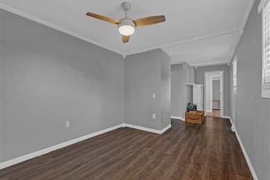Looking for one level living with a feel of being out in the - photo 16