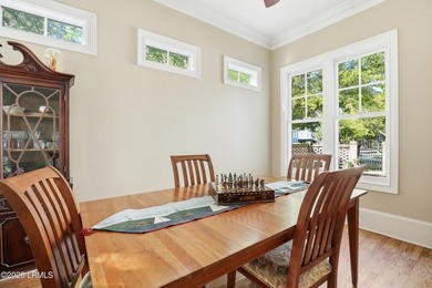Experience Lowcountry luxury in this beautiful Beaufort, SC home - photo 10