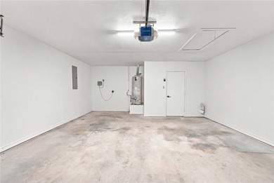 Welcome home to a property where every detail has been - photo 33