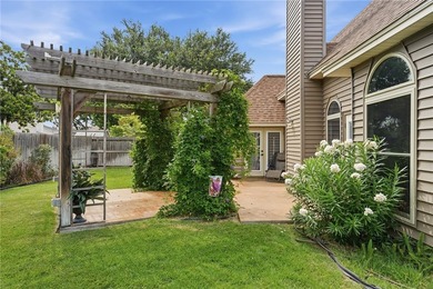 Welcome home to a property where every detail has been - photo 40