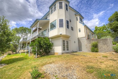Perched in the heart of Canyon Lake, this custom home offers - photo 44