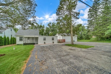 Additional listing photo 2