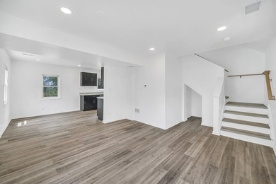 Additional listing photo 3