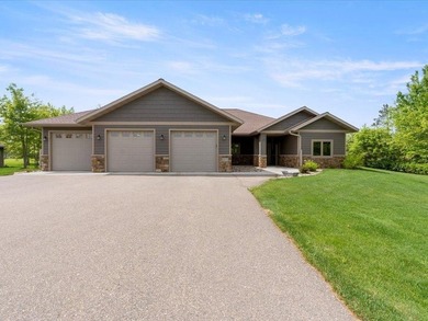 This beautiful Blueberry Pines Estates home has a private, end - photo 2