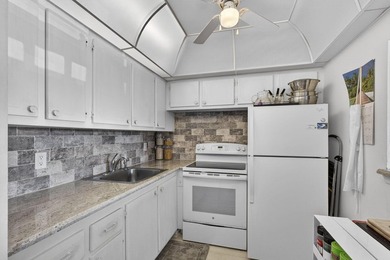 Welcome to this beautifully maintained 1-bedroom, 1.5-bath - photo 15