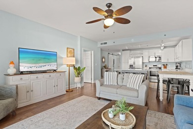 Welcome to this well-kept, updated Laketown Wharf residence - photo 4