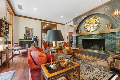 Welcome to 325 Lanham Circle, where timeless Southern elegance - photo 12