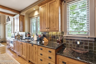 Welcome to 593 Old Barn Lane, a distinguished Craftsman - photo 17
