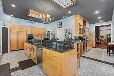 Welcome to 325 Lanham Circle, where timeless Southern elegance - photo 18