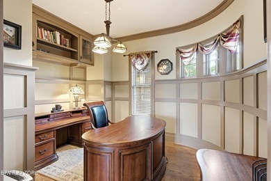 Welcome to 593 Old Barn Lane, a distinguished Craftsman - photo 19