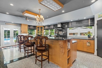 Welcome to 325 Lanham Circle, where timeless Southern elegance - photo 20