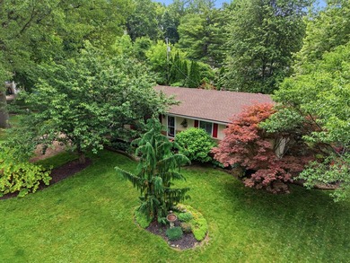 Just outside downtown Howell, this lovingly curated ranch is a - photo 30